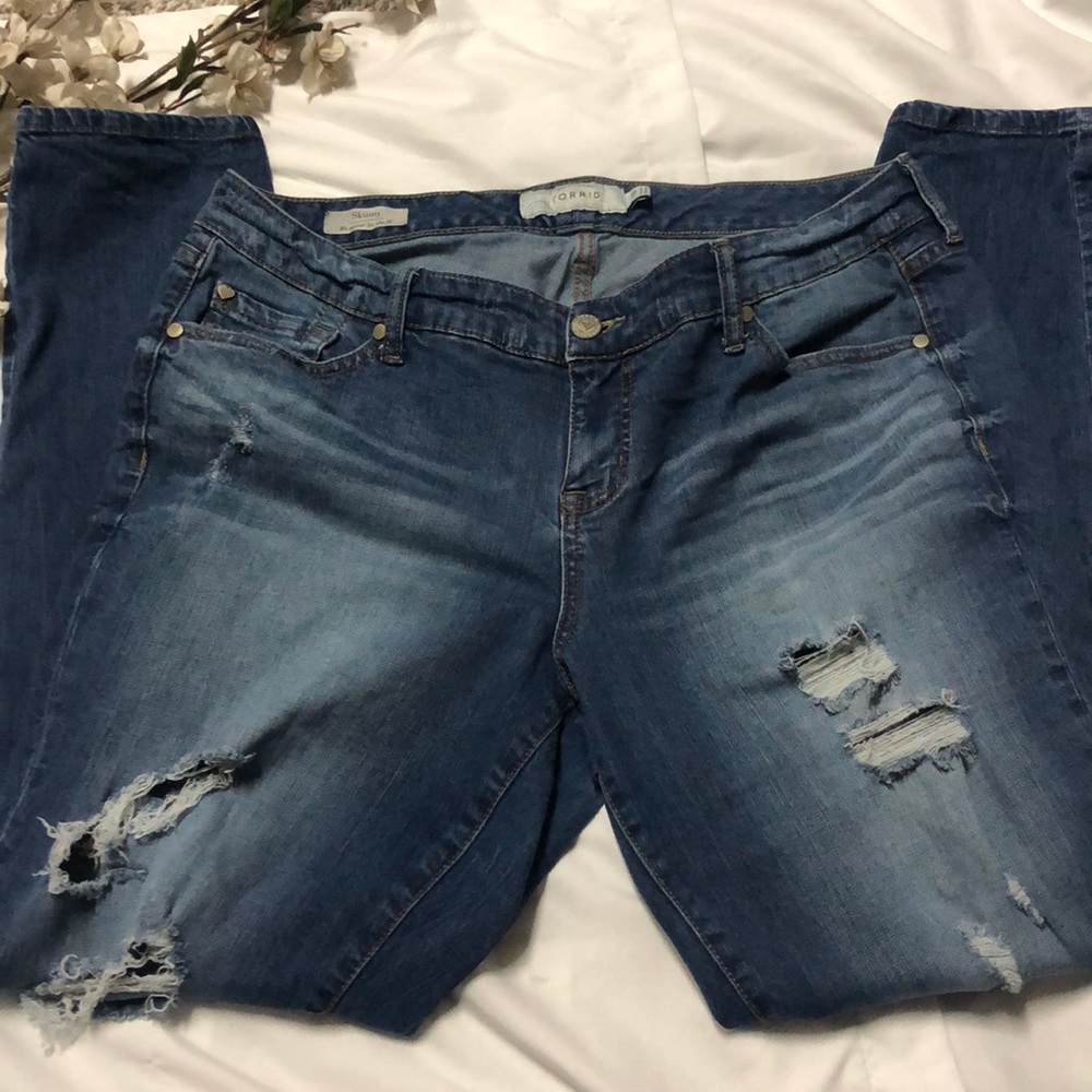 Torrid Skinny Distressed Destroyed Jeans Sz 16